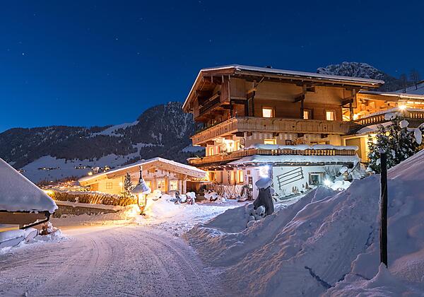 Rosenhof_Nacht_Winter_Alpbach_Tirol