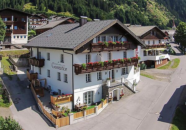 5D3_1518-2500-DJI00159_1