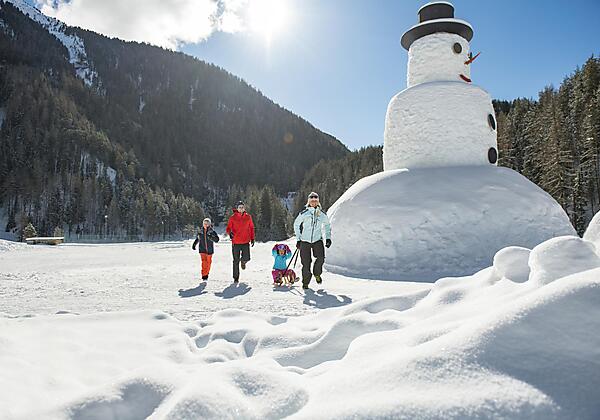 Schneemann in Niederthai