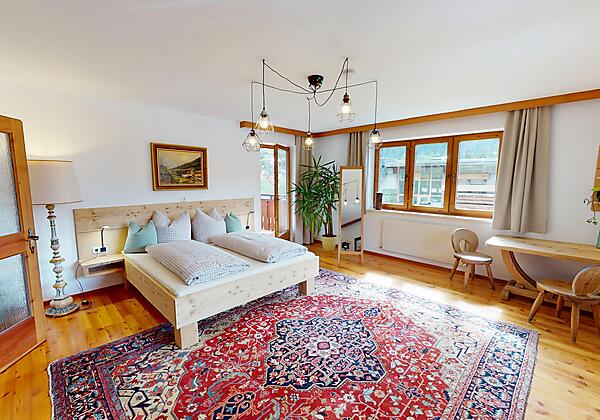 7b-Bahnhofstrae-04282023_072056