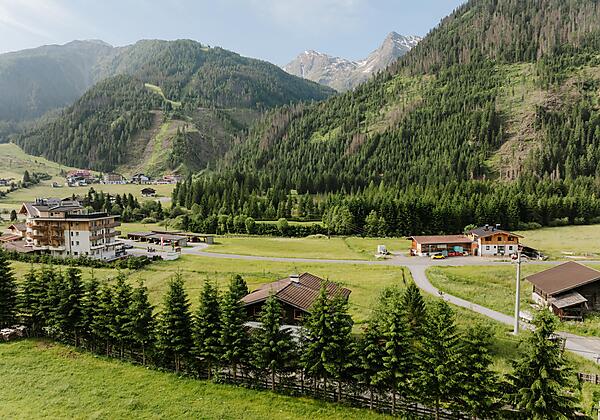 DJI_20250618214624_0840_D-min