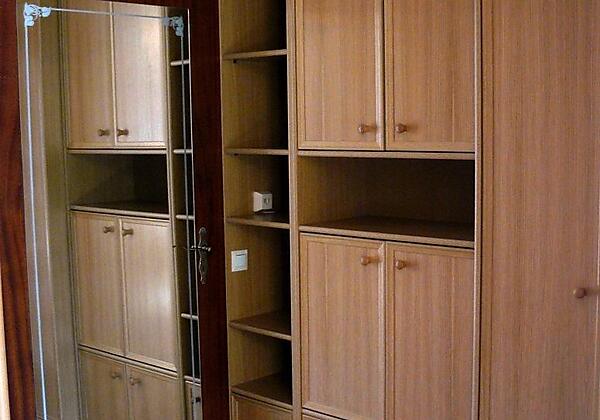 "Garderobe" (Schränke)