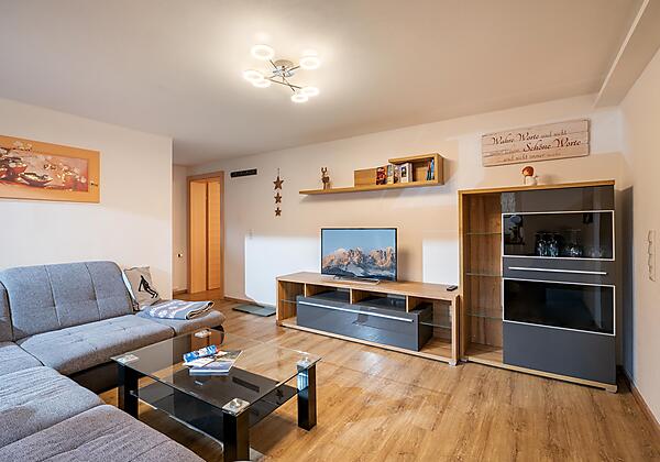 Appartement_Mayr_Auwald_38_Ellmau_Wohnzimmer_1