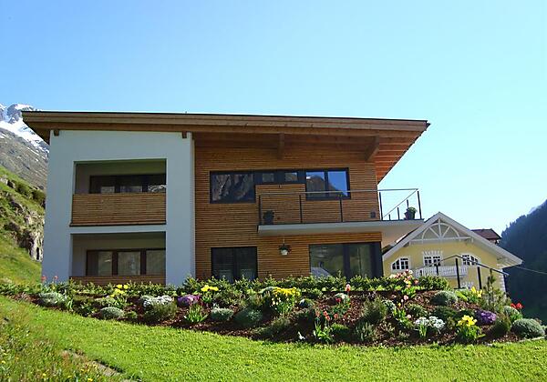 Haus Montana Garten