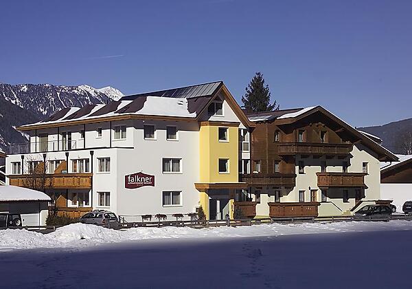 Falkner Appartement Resort Winter, Längenfeld