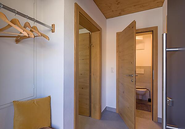 Appartement_Stephanie_Kaiserweg_87a_Going_Garderob