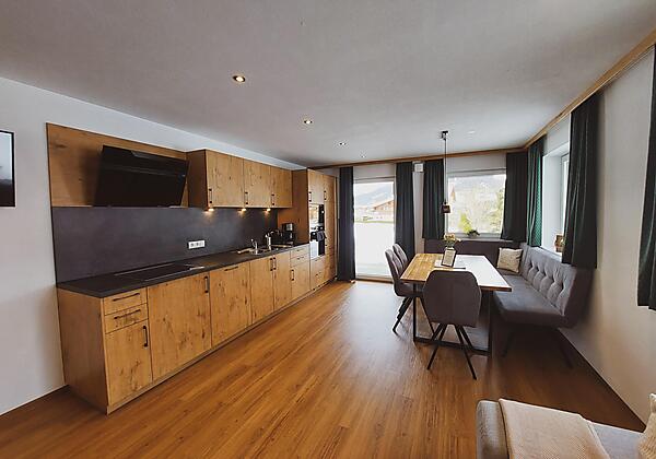 Wohn-/Essbereich mit Küche