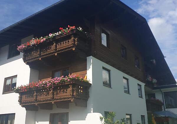 Appartementhaus Hüttenberger Erpfendorf Tirol