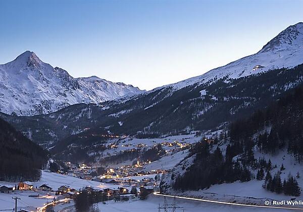 Ortsaufnahme Sölden Winter