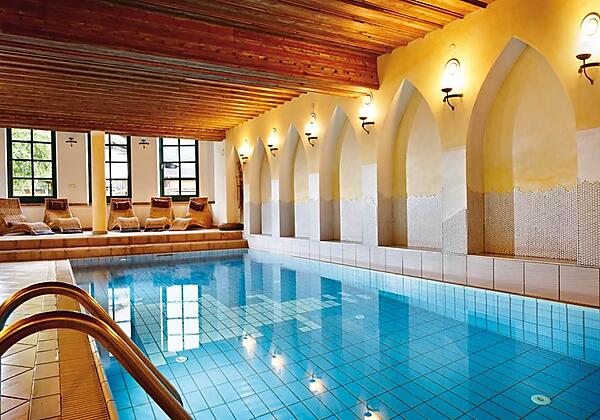 Hallenbad_Unterbrunn