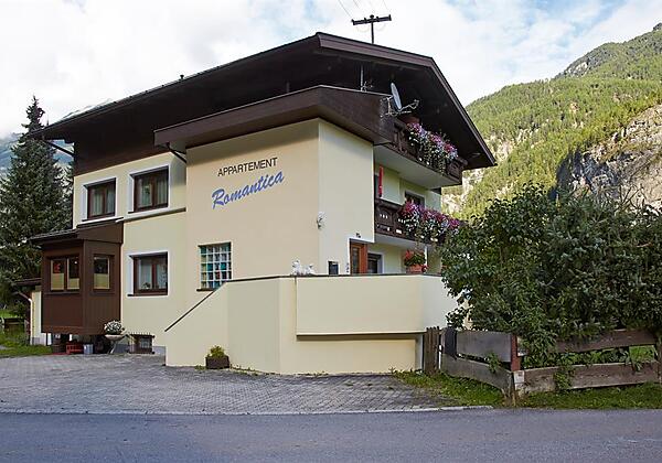 Zufahrt Appartement Romantica