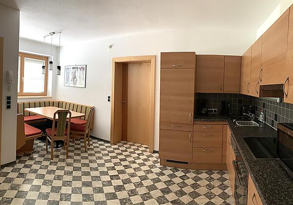 8AA14C65-5472-49C2-A23A-244994227126