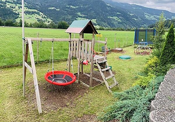 6DA9653A-AC24-48F3-9852-6A4489E2B5BD