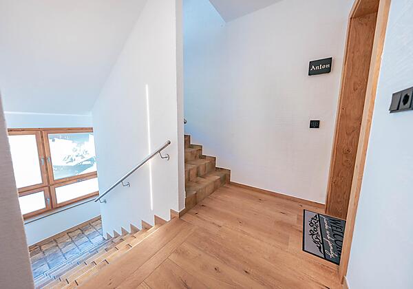 Strutzer_202506_Innen_LQ-2