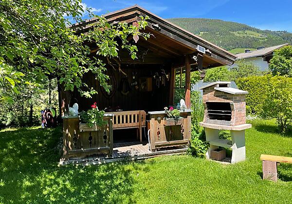 b4f76efd-ec59-4de7-80d6-5a4b5492ebe0