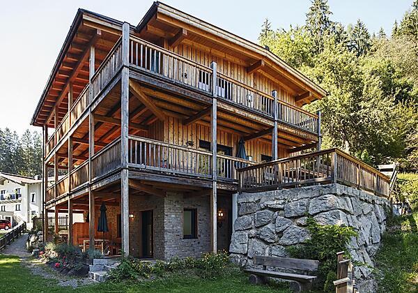 Haus Aussen Süd-West_Sommer