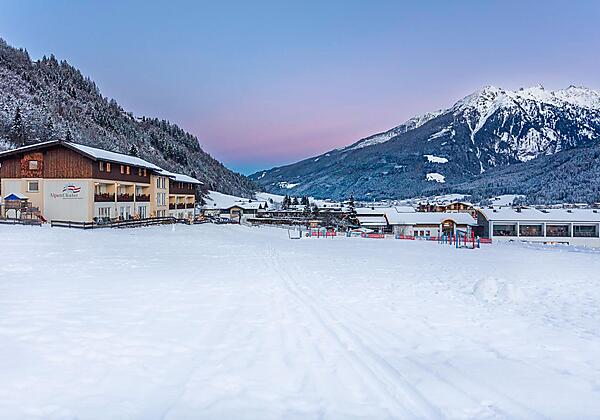 Apparthotel AlpenChalet im Winter