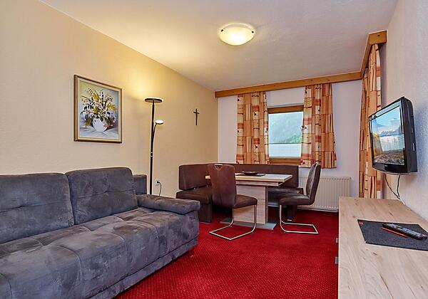 gemütliche Sitz- und Wohnlandschaft App. für 2-4