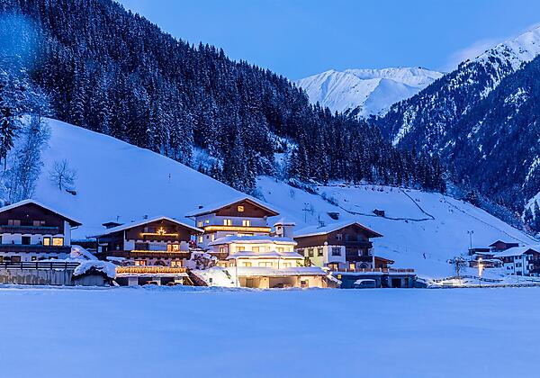 kartnaller_neustift_stubai_winter_3_oberbergtal