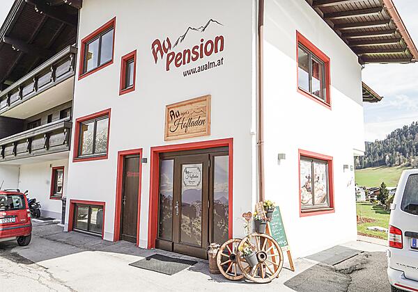 Au Pension Eingang