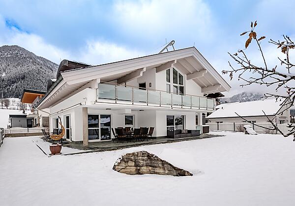 Au_Villa_Horngacher_Pirchmoos_69_Soell_Haus_aussen