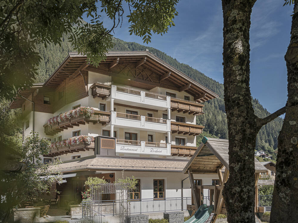 Aussenansicht des Hotel Lenz