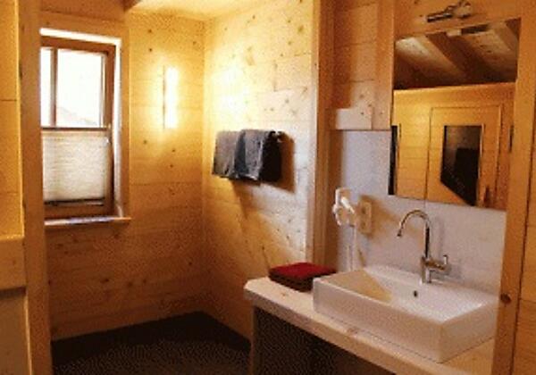 chalet-auszeit-wellness-03-300x200