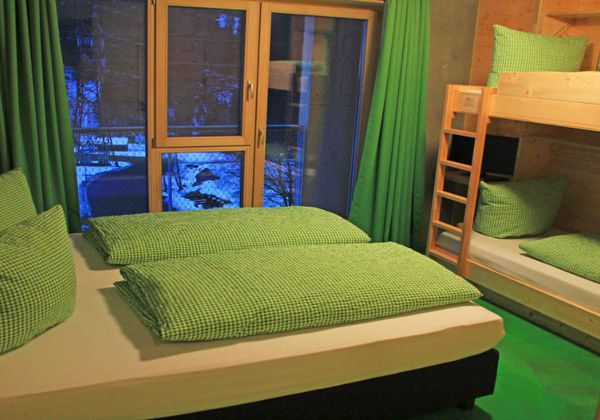 28180_BASEmontafon_AG