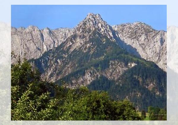 Panoramablick auf das Kaisergebirge