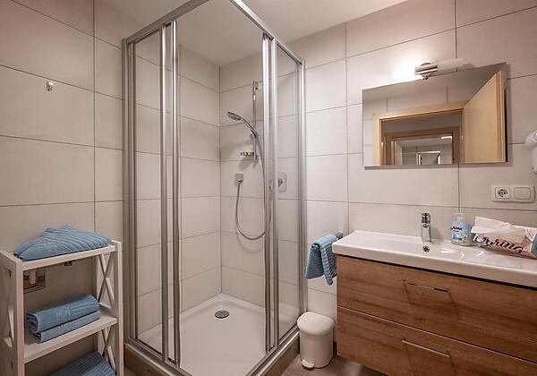 Badezimmer Rundblick_1