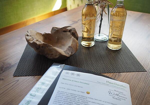 Uhu -Willkommensdrink im Sommer