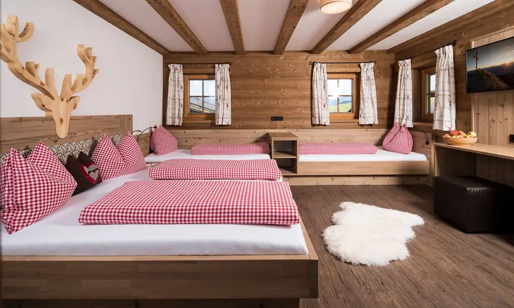 Mehrbettzimmer im Bergchalet Rauchenhof in Reith