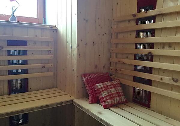 Infrarot-Kabine im 1. Stock