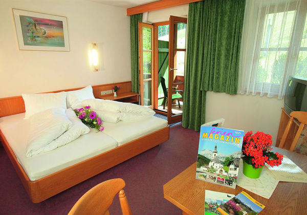 1970_Berggasthaus Götschenalm_SH