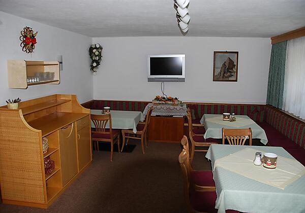 Frühstücks- + Aufenthaltsraum