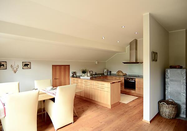 Essbereich und Küche im Berghof