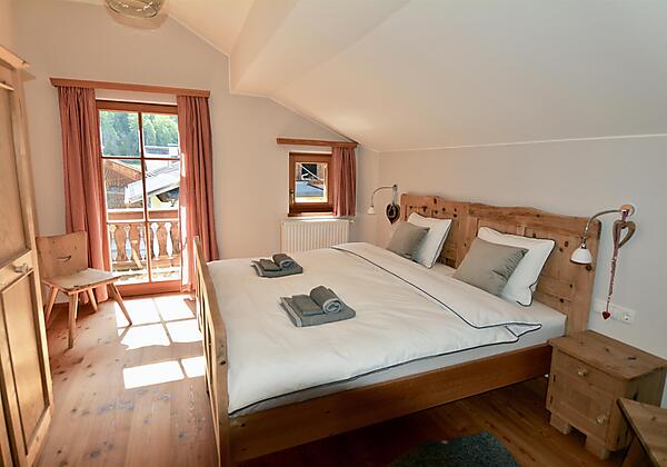 Schlafzimmer im Berghof Niederthai