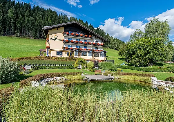 Das Berghotel Preßlauer im Sommer