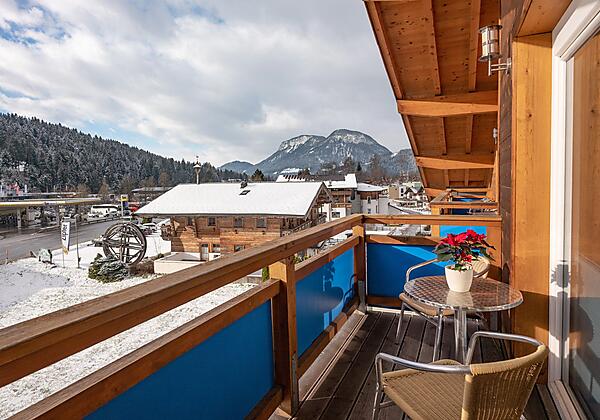 Haus_Romeo_Blaiken_71_Scheffau_Zimmer_36_Balkon_Au