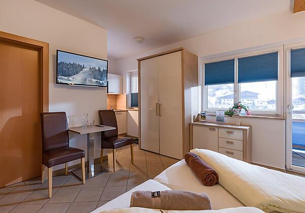 haus_romeo_blaiken_71_scheffau_12_2020_zimmer_35