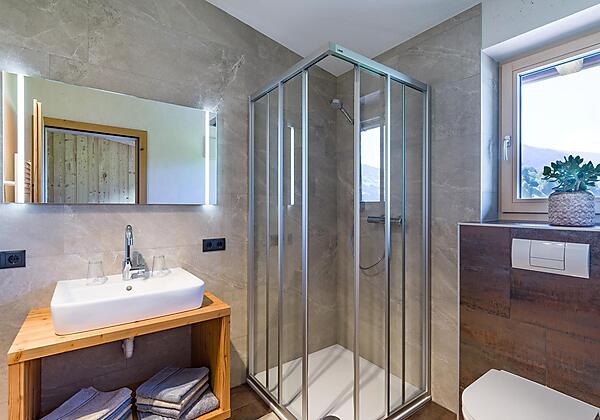 Badezimmer 2