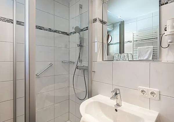 Beispiel Dusche/WC