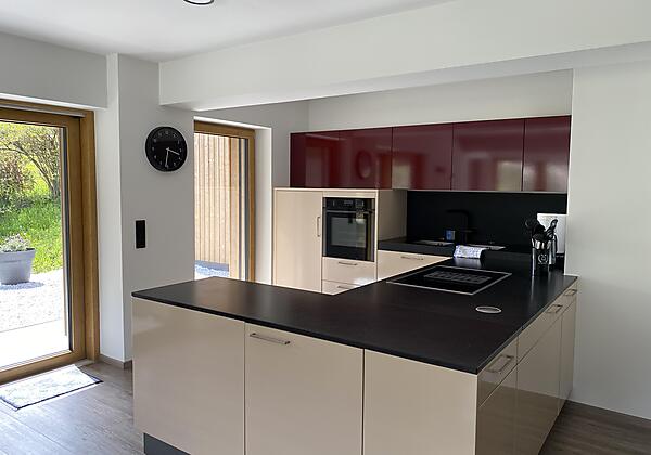 2A542602-2C4A-4717-B90D-4E13AD09409F