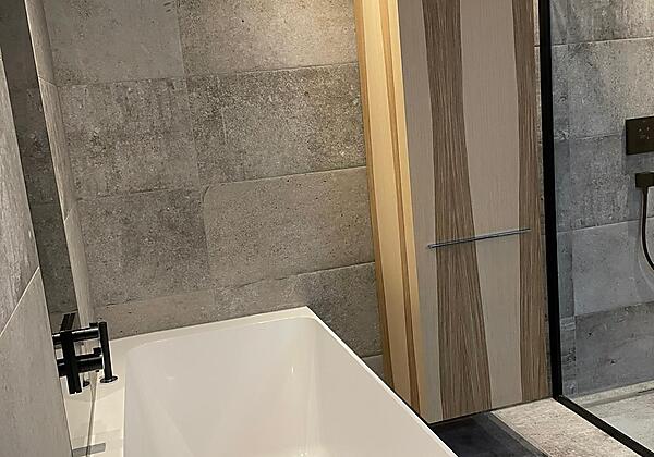 256799D6-D2A0-42E4-937E-CD6B0B49AF37