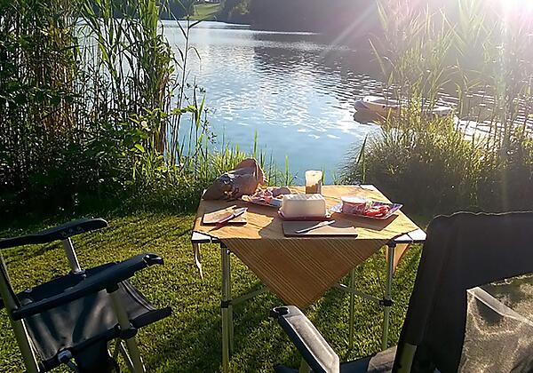 Frühstück direkt am Wasser, besser gehts nicht