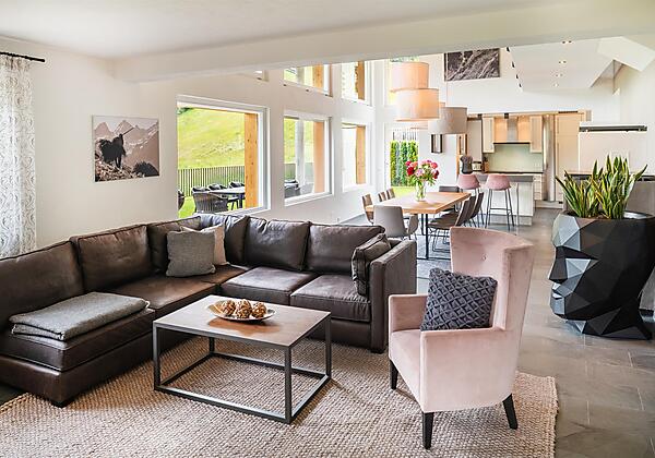 Wohn- und Essbereich mit Gallerie