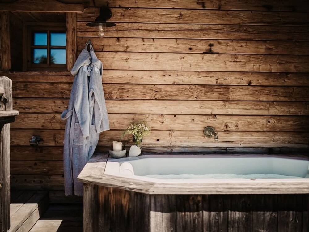 chalet-whirlpool-bergherzjpeg.jpeg