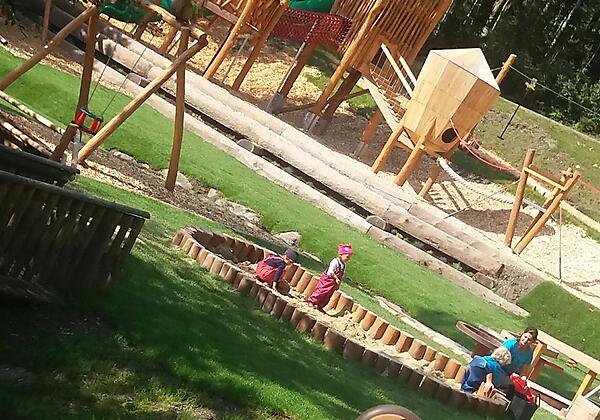ChaletTyrol-Waldspielplatz