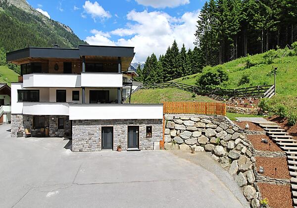 44c35717-b646-4862-88ef-ec26a64846ef