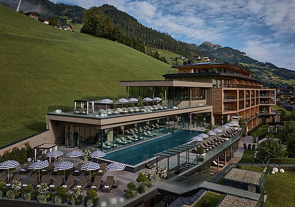 EDELWEISS-Mountain-Resort_Exterior_ 22_LowRes